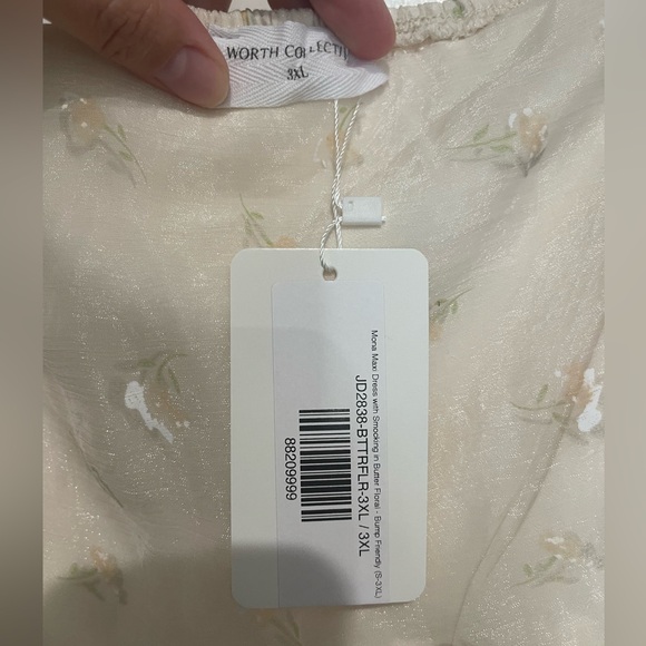 Worth Collective Mona Maxi Dress with Smocking in Butter Floral Bump Friendly 3X - Picture 7 of 10